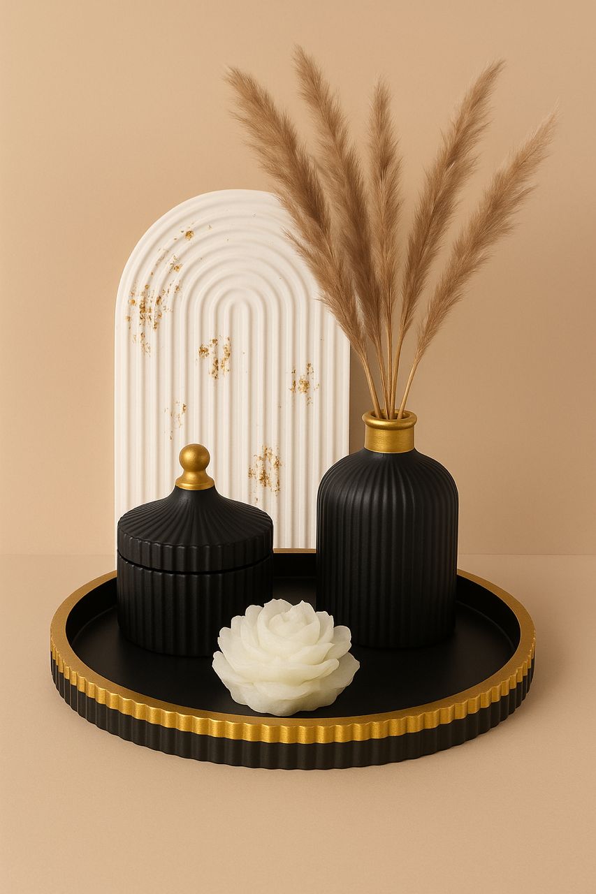Candles and home accessories